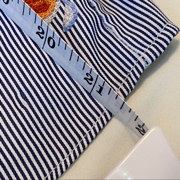 FINAL CHANCE! CLOSET CLOSING! - Picture 5 of 9